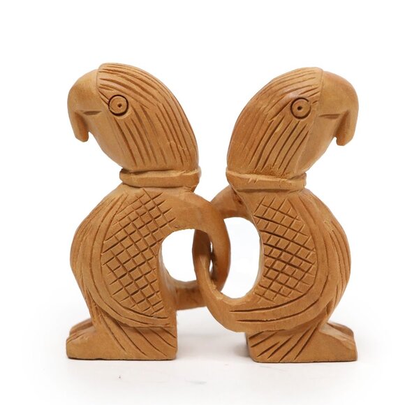 Vintage Wood Parrot Lovebirds Sculpture Hand Carved Tropical Home Decor - Picture 1 of 5